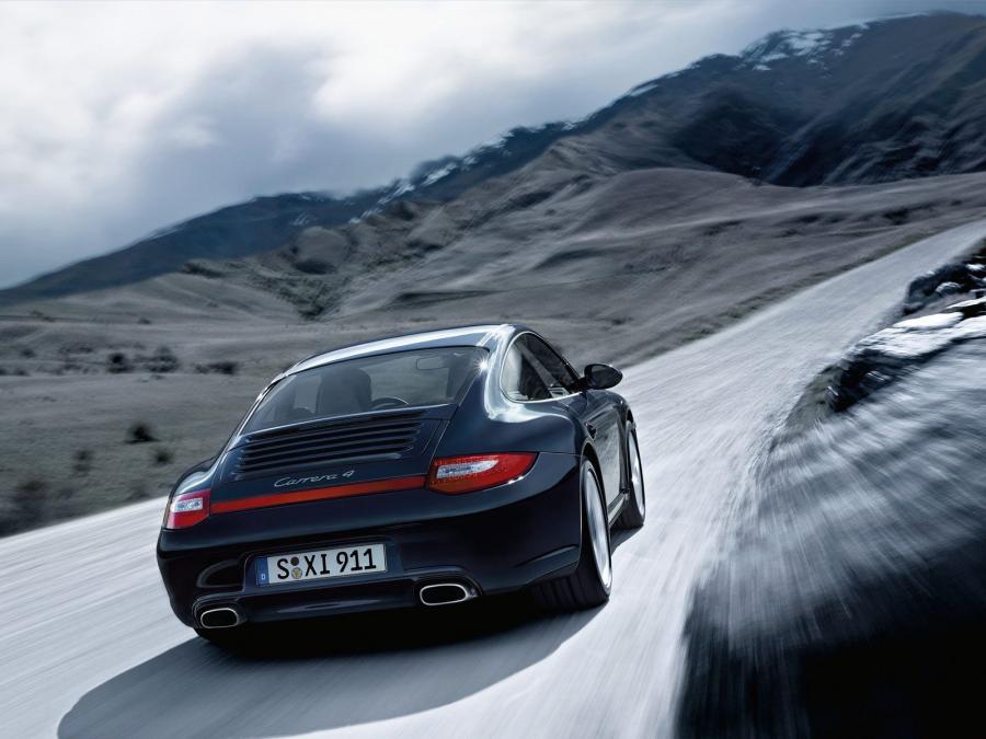  Porsche 911 Carrera 4 2009 года  (фото 18 из 26)